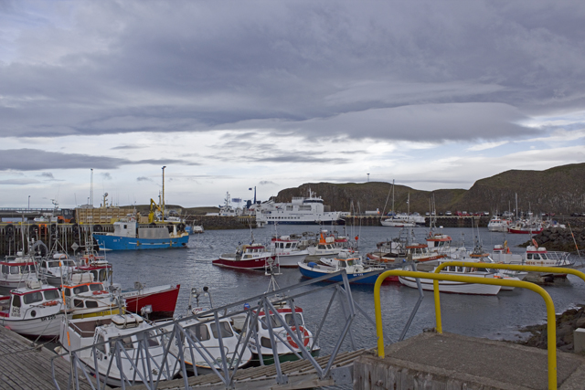 2011-06-28_08-16-43 island.jpg - Hafen von Stykkisholmur